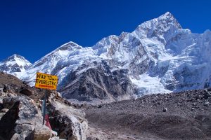 What Happens to Your Body at the Top of Mount Everest?